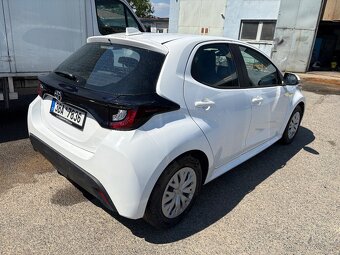 Yaris 1.5 , rok 2023 najeto 31tkm odpočet DPH - 5