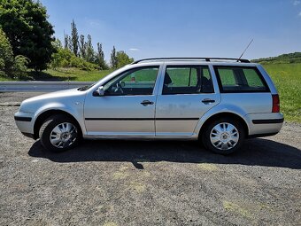 VOLKSWAGEN GOLF IV COMBI 1.9TDi - 5