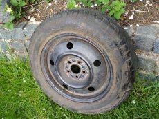 195/60 R15 88H Barum Bravura včetně disku stará - 5