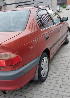 Toyota Avensis - 5