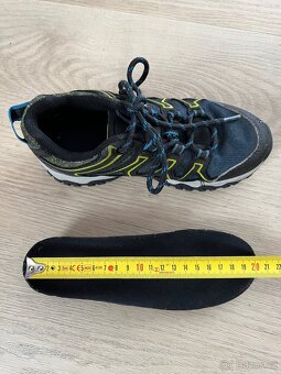 Chlapecké boty 31 -sněhule, zimní, tenisky, trekové, sandály - 5