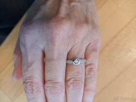Briliantový zásnubní prsten z bílého zlata 0,08 ct NOVÝ - 5
