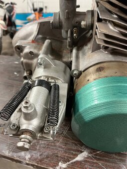 Velorex 350 motor - 5