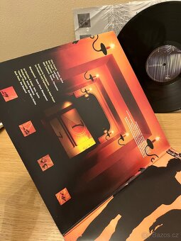 Soundgarden – Down On The Upside - 5