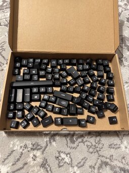 Herní mechanická klávesnice Logitech G810 - 5