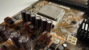 RETRO HW / ASUS K8V-MX / Socket 754 - 5