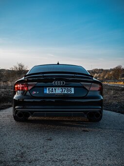 AUDI S7 Performance QUATTRO 405kw  v8 a 550 Ps - 5