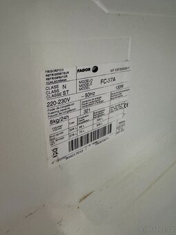 Lednice s mrazákem Fagor FC-37A - 5