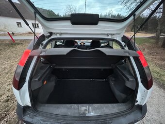 Prodám Opel corsa 1,0i - 5