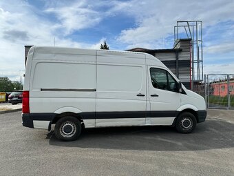 VW crafter 2.0tdi 100kw rok 2016 najeto 254000km klima tažné - 5