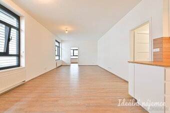Pronájem bytu 4+kk, Křenová, Trnitá, 32.000 Kč/měs, 99 m2 - 5