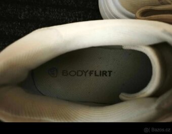 Boty 40 - 5