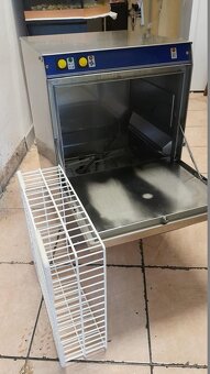 Gastro myčka Silanos S021 ( koše 40x40 cm, spádová ), 230V - 5