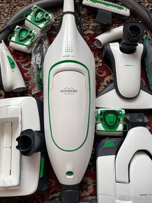 Vorwerk VK 200 kompletní úklidový systém - 5