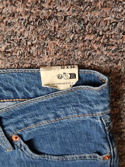 Levi Strauss - 5
