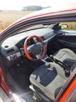 Opel Astra H Sport 1,8 - 5