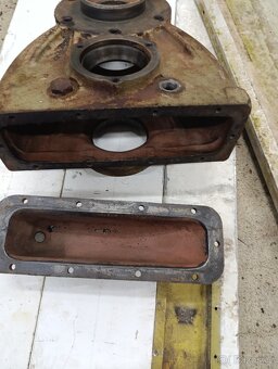 Díly na Zetor 3011 - 5