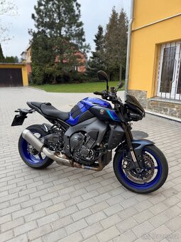Yamaha MT10 - 5