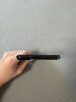 Mobilní telefon Samsung S21 FE - 5