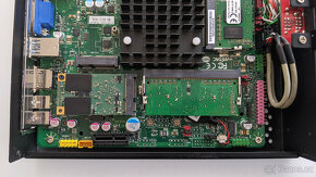Mini PC MiTAC / J3160 / 4GB RAM / 128GB SSD / 2x SATA / PCIe - 5