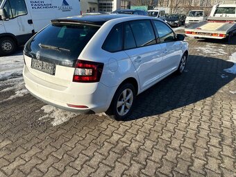 Škoda Rapid spacebak 1.2TSI 77kW panorama - 5