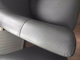 Křeslo šedé kožené /koženkové - 5