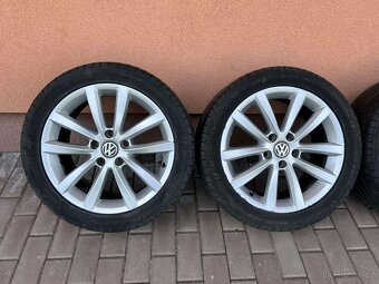 orig. letní alu kola vw Michigan R17 235/45/17 - 5