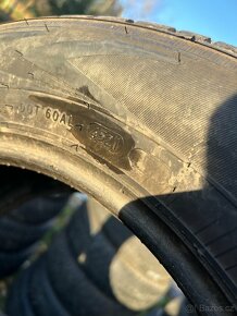 215/60 R16 zimní Nokian 90% vzorek - 5