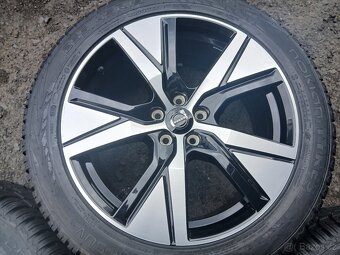 Prodám NOVOU sadu Orig ALU kol Volvo Dvourorměr R19 - 5