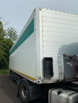 Schmitz Cargobull AG SK024/L IZOTHERM 2 - 5