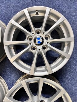 5x120 R16 originál alu BMW F30 a F31 - TOP STAV - 5