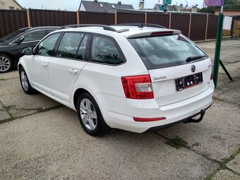 ŠKODA OCTAVIA COM 4x4 III 1,6 TDi,77 KW,NAVIG,ESP,KLIMA,ČR. - 5