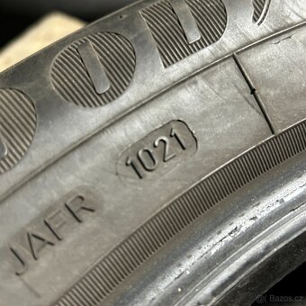 Letní pneu 205/55 R17 91V GoodYear 3xjako nové 1x5mmmm - 5