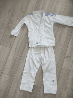 Dětské kimono Adidas z Decathlonu+ bílý pásek - 5