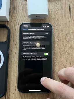 Apple iPhone 13 512GB Blue - 5