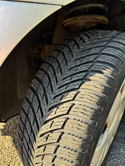 Citroën C4 1.4 16V - 5