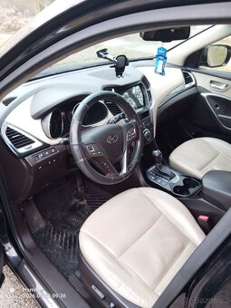 Hyundai Santa Fe - 5