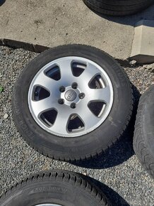 4x 15" orig. alu disky na AUDI. - 5
