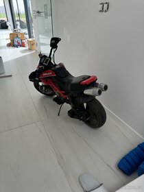 Motorka Ducati hypermotard - 5