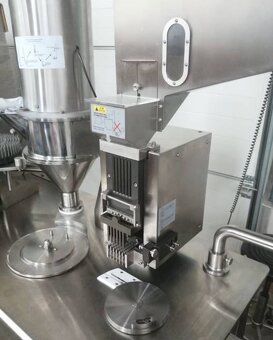 poloautomatický stroj na výrobu kapslí, nový - 5