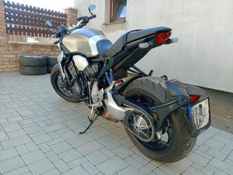 Honda CB 1000R - 5