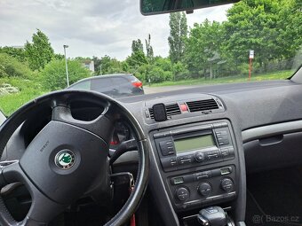 Škoda Octavia Combi Elegance 2.0 TDI PD aut., 103kW, 10/06 - 5