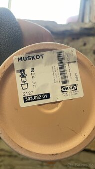 Bílé obaly na květináče Ikea - 5