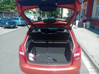 Fabia II 1.2 benzín r.v.2007 - 5