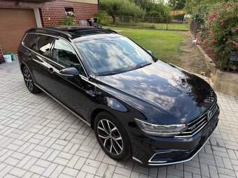 VW Passat GTE 1.4 TSi 115Kw/DSG/Virtual/Head-Up/Tažný/Pano - 5