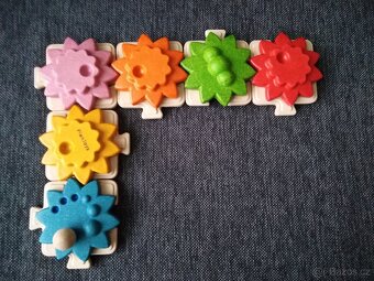 Dřevěná stavebnice Plan Toys Ozubené kolečká - 5