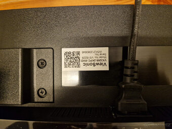 32" ViewSonic VX3268-2KPC-MHD | QHD | 144Hz | Prohnutý - 5