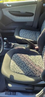 Škoda Fabia kombi 1.4 MPI - 5