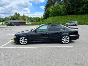 BMW 528i sedan předfaclift - 5