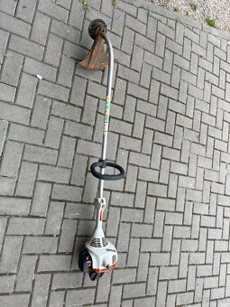 křovinořez STIHL - 5